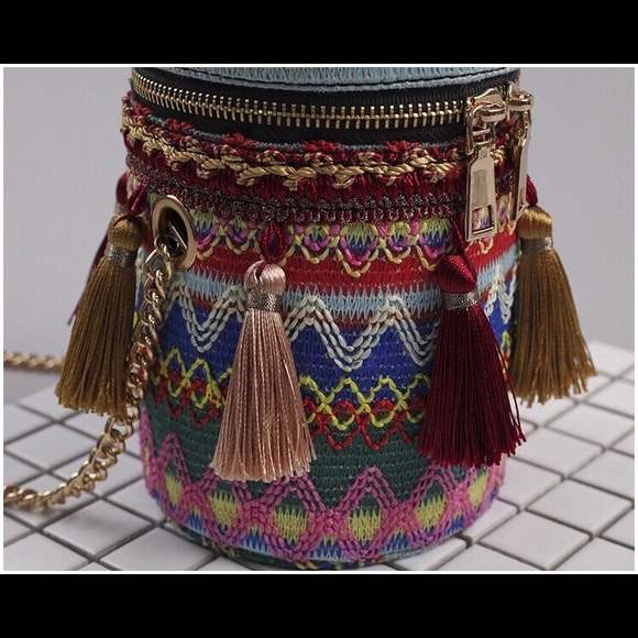 Handbags - Bucket Bag Boho Minis! Trending